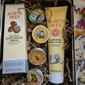 Burts bees gift set
